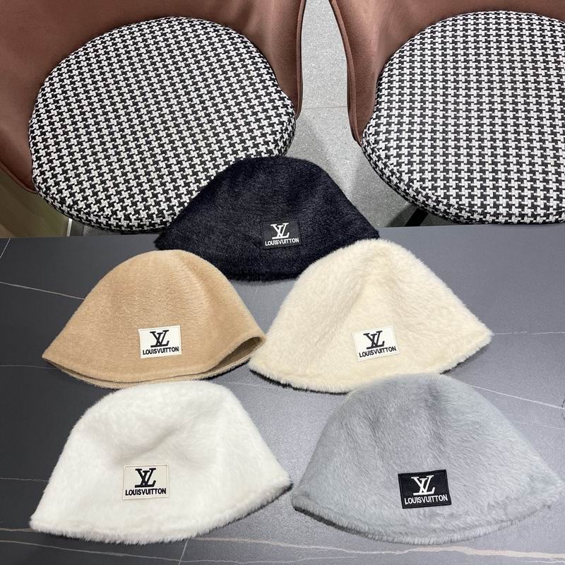 LV hat 011503